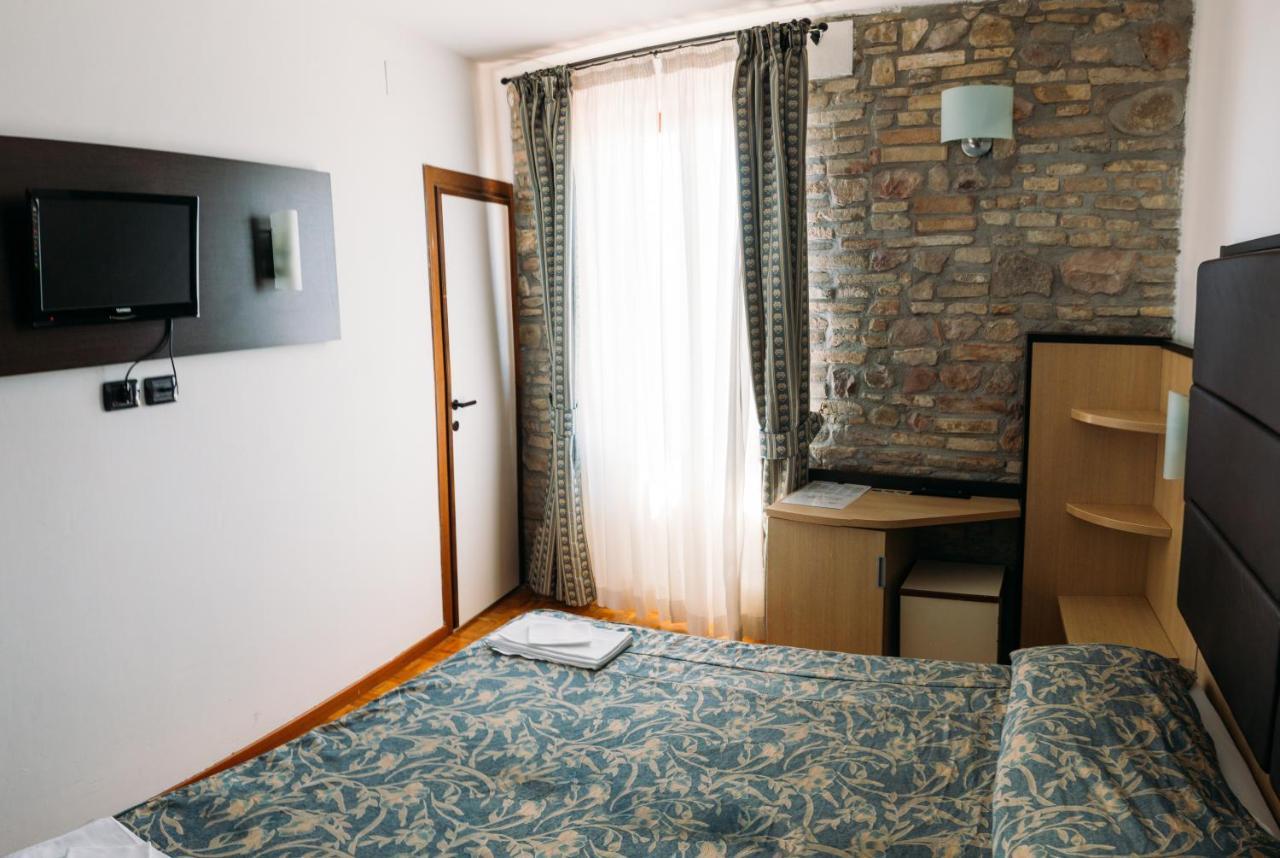 Hotel Il Castello Assisi Dış mekan fotoğraf