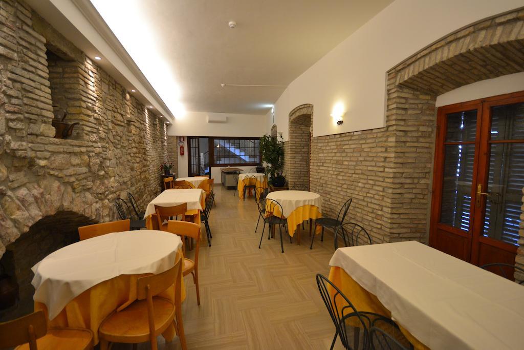 Hotel Il Castello Assisi Dış mekan fotoğraf